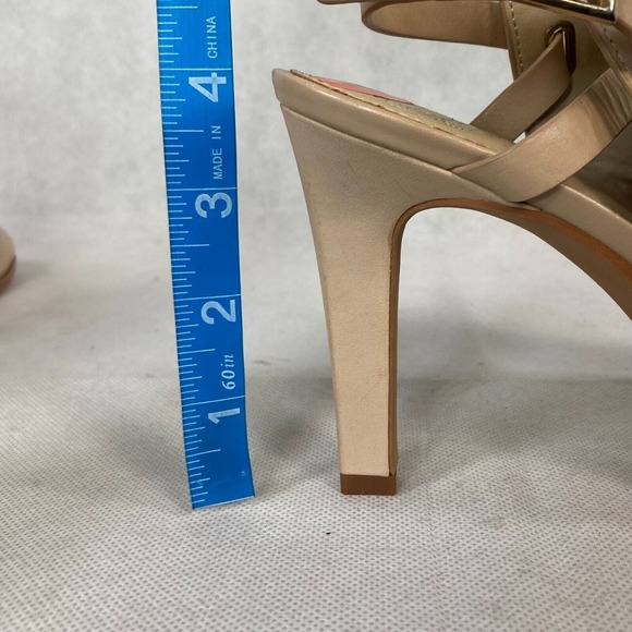 Vince‎ Camuto Sandals Womens Sz 9,5  Beige Open Toe Heel Slingback Leather NEW - Picture 7 of 7
